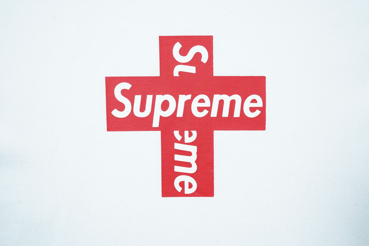 Supreme T-shirt