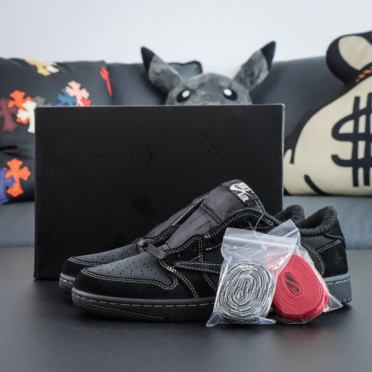 AJ1 x Travis “Black Phantom”