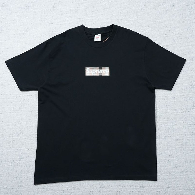 Supreme T-shirt
