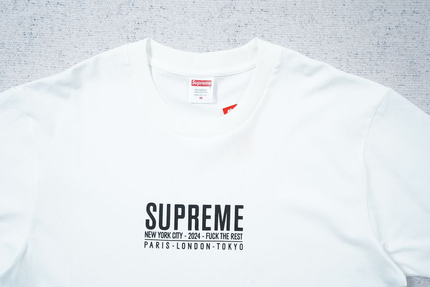 Supreme T-shirt