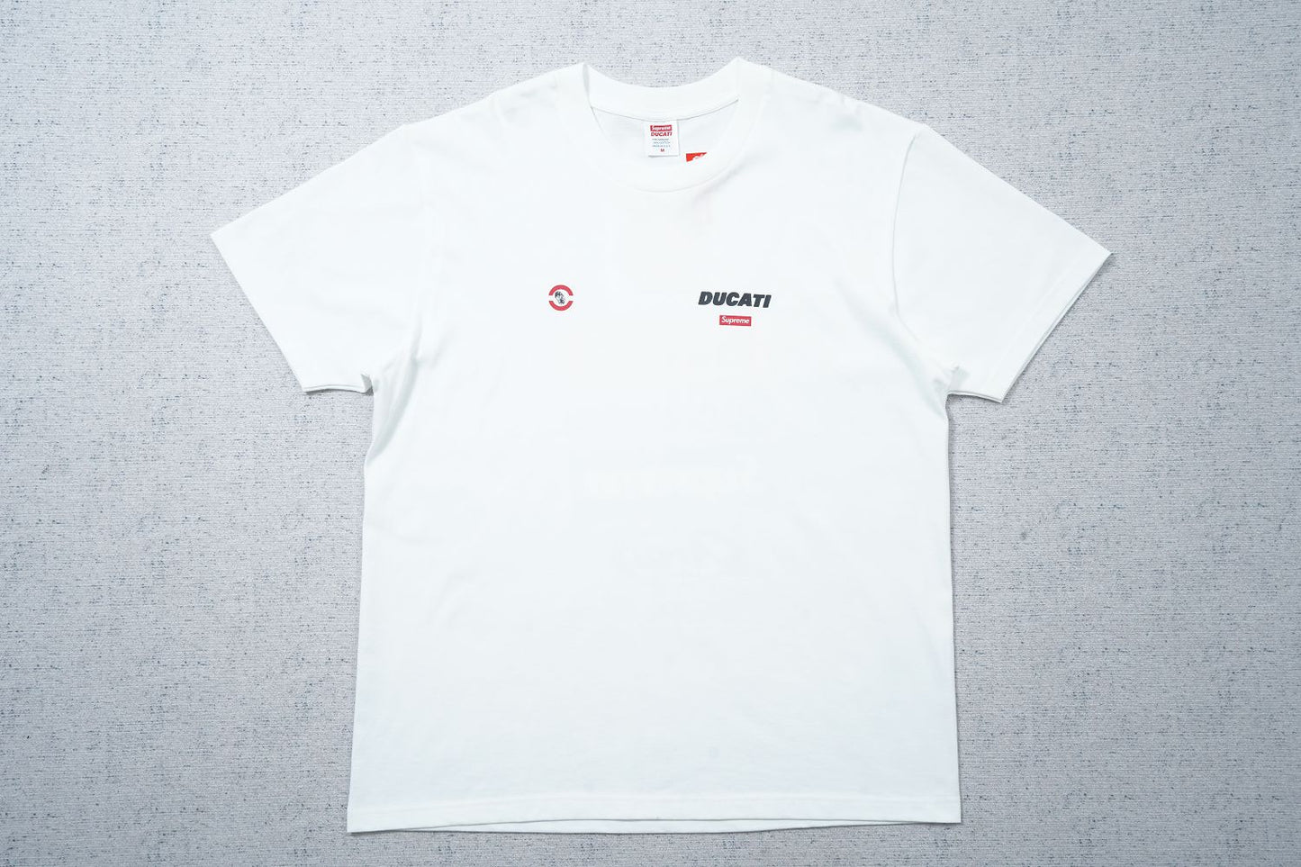 Supreme T-shirt