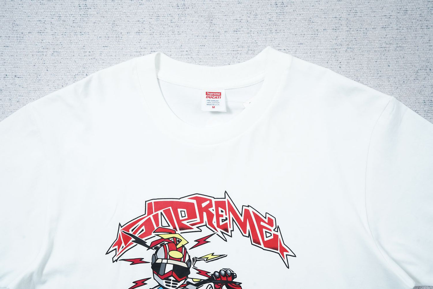 Supreme T-shirt