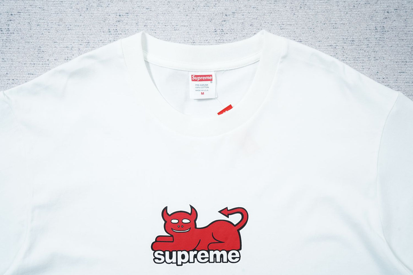 Supreme T-shirt