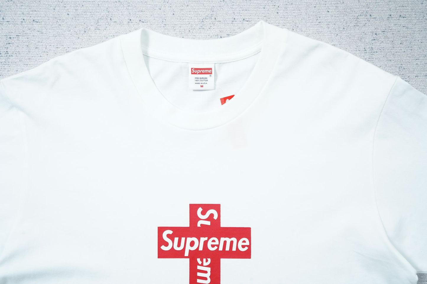 Supreme T-shirt