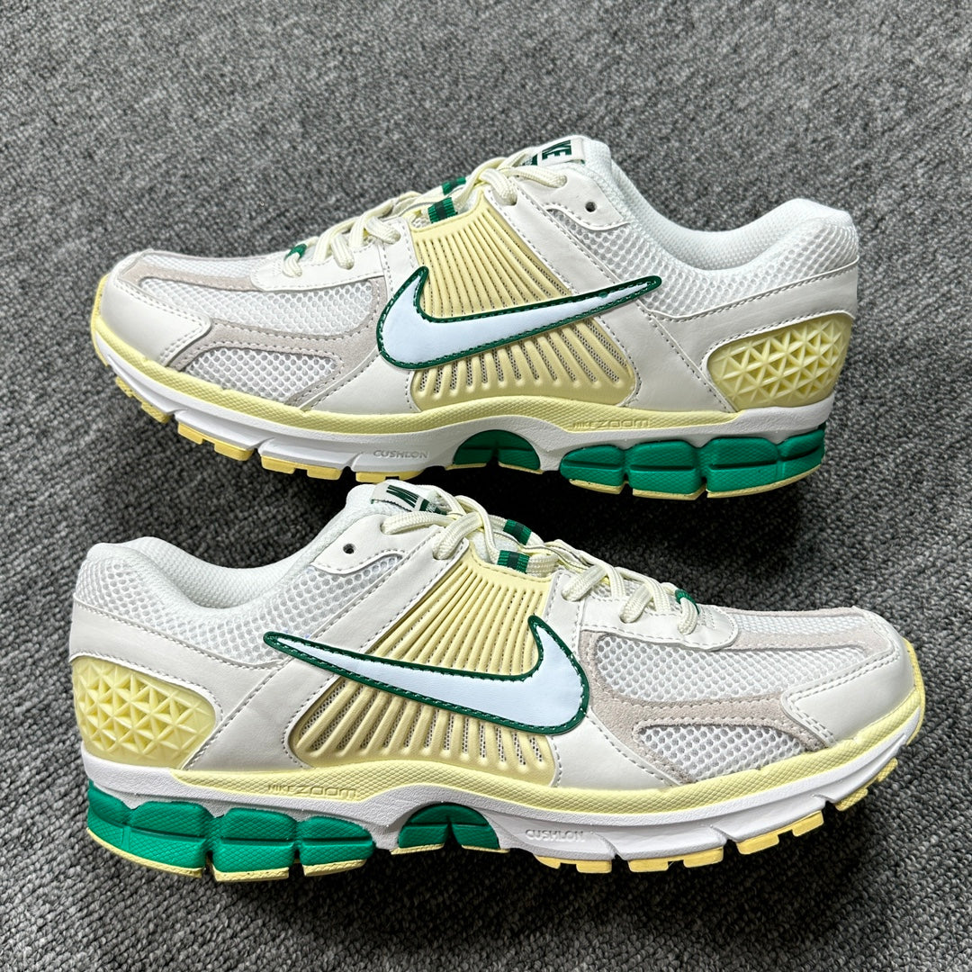 NK Air Zoom Vomero 5 Serie Fomoro