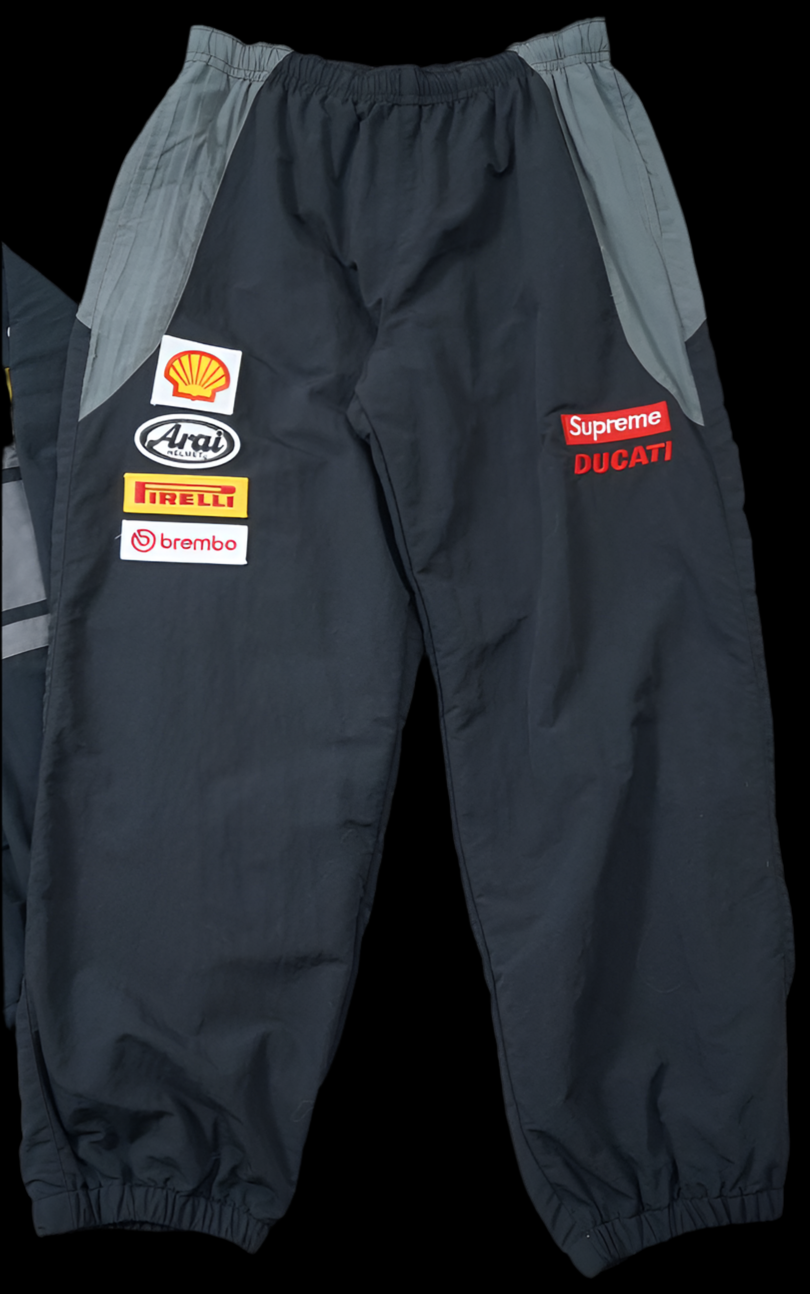 Supreme X Ducati Set 1