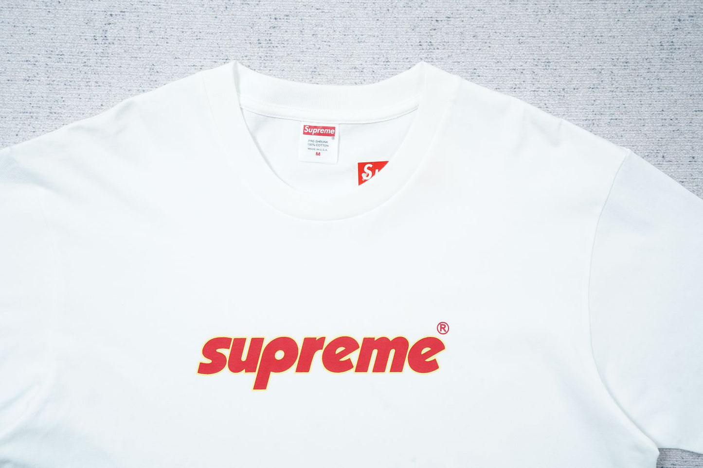 Supreme T-shirt