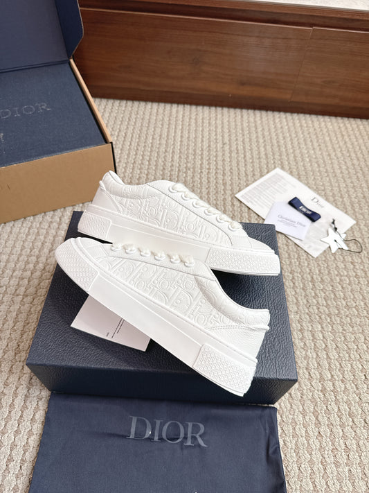 Dior B33