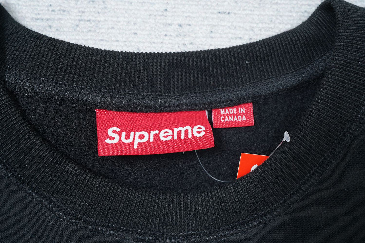 Supreme sweatshirt crew neck