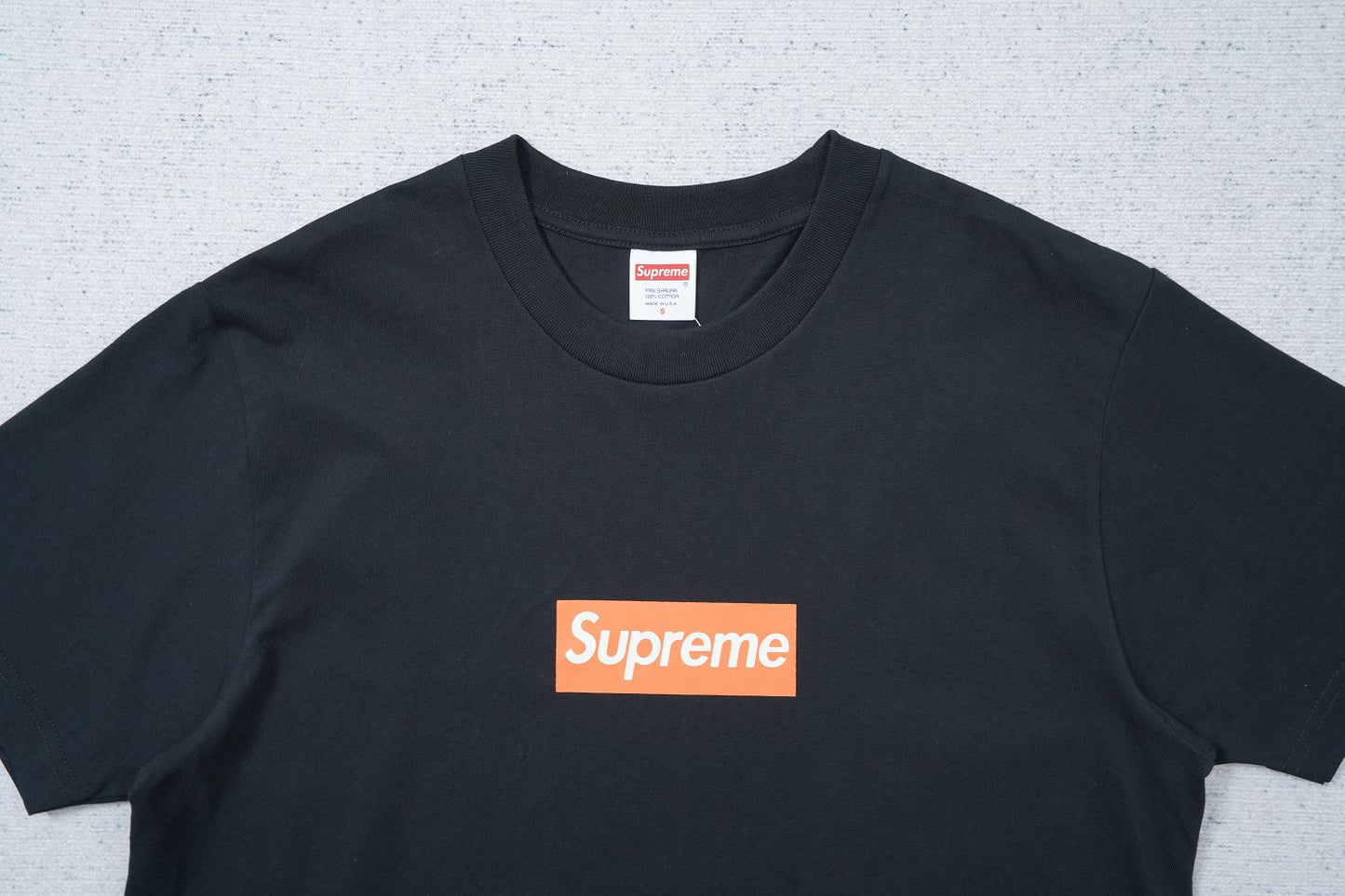 Supreme T-shirt